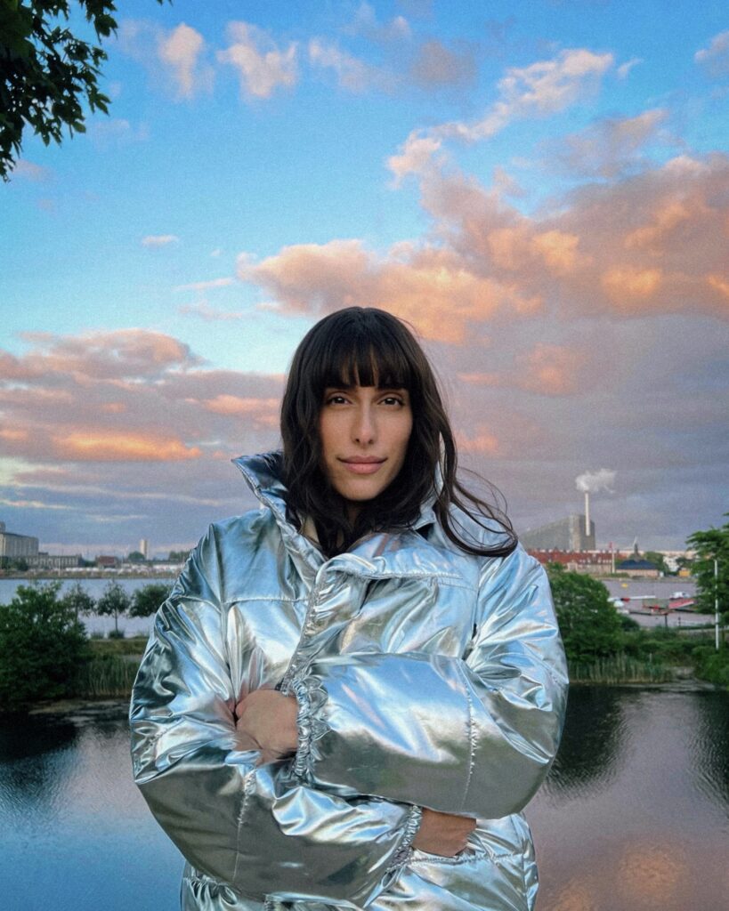 Photo 09 07 2024 17.43.53 3 819x1024